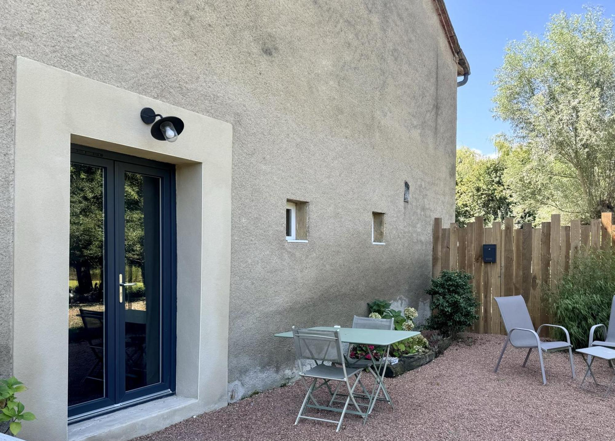 Domaine D'Aromm - Chambres D'Hotes & Gites - Piscine, Etangs & Animaux - Au Calme Ouches Exterior foto